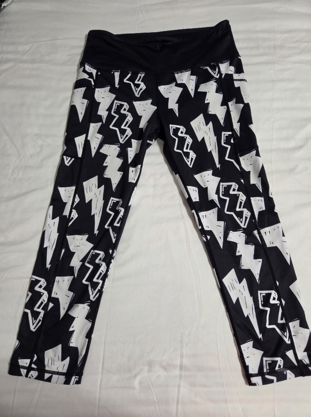 Constantly Varied Gear Leggings In Black and White Lightning Bolt Leggings. Sz S